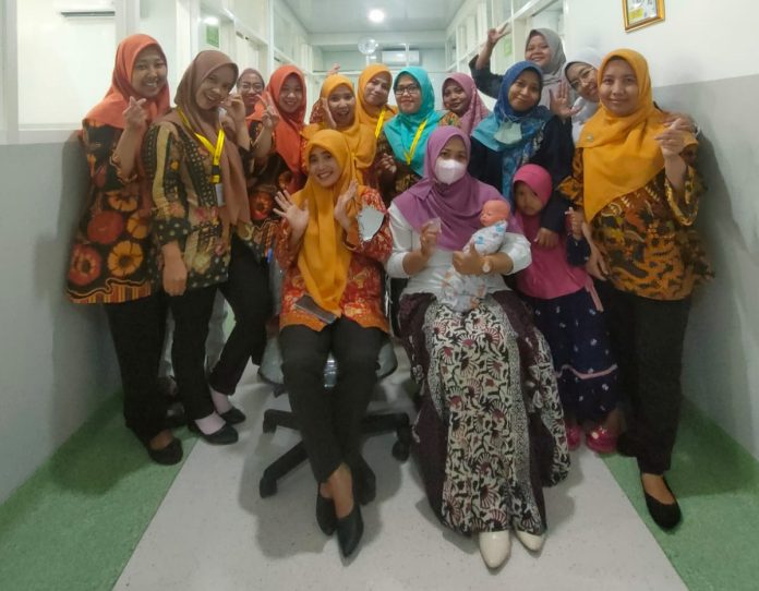 Dosen FK Unusa Berkolaborasi dengan RS Islam Surabaya Hadirkan “KELOR” untuk Pendampingan Pemberian ASI Pada Ibu Menyusui