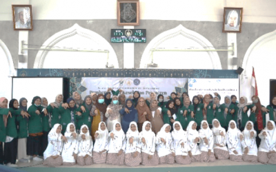 Edukasi Perilaku Hidup Bersih dan Sehat untuk Cegah Skabies di Pesantren Assalafi Al-Fitrah Surabaya