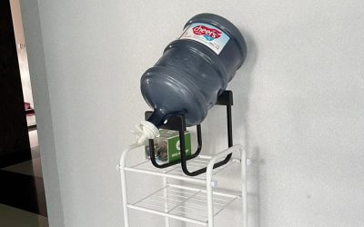 UNUSA Hadirkan Galon Air Minum Gratis untuk Mahasiswa, Dukung Kampus Ramah Lingkungan